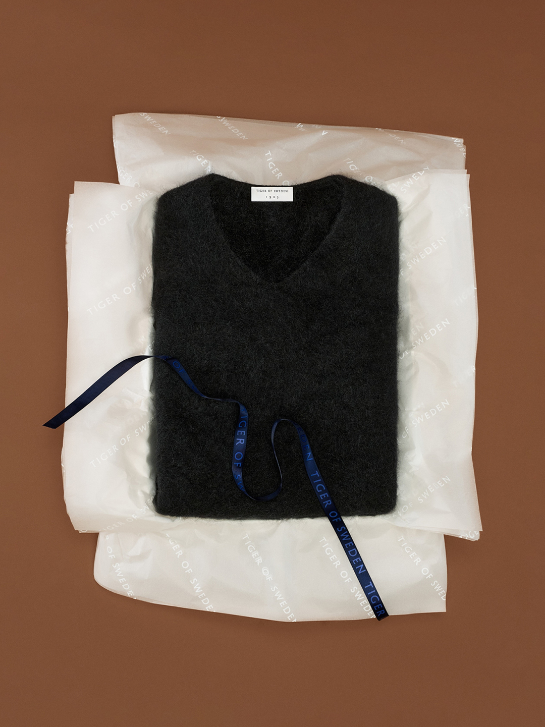 gifts for him - knitwear